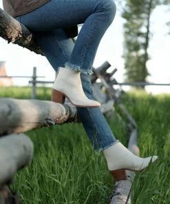 Nisolo Dari Boot - Bone