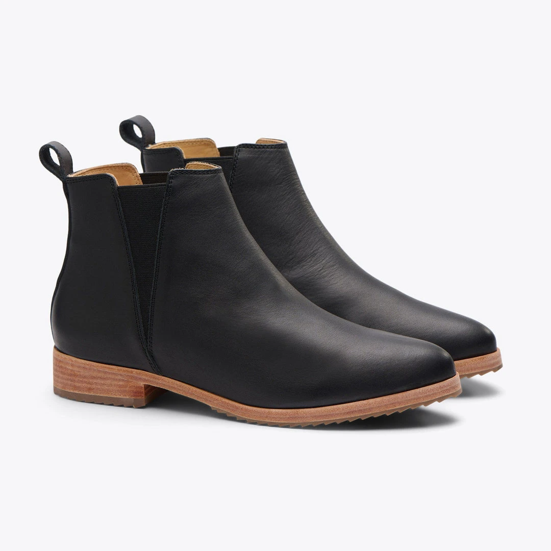 Nisolo Best Sellers Everyday Chelsea Boot - Black Nisolo Best Sellers Everyday Chelsea Boot - Black