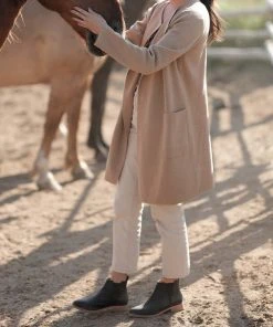 Nisolo Best Sellers Everyday Chelsea Boot - Black 2 Nisolo Best Sellers Everyday Chelsea Boot - Black