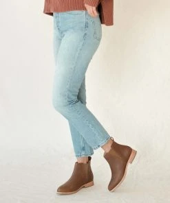 Nisolo Shoes Everyday Chelsea Boot - Brown