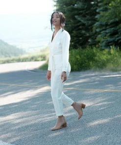 Nisolo Heeled Chelsea Boot - Almond Shoes