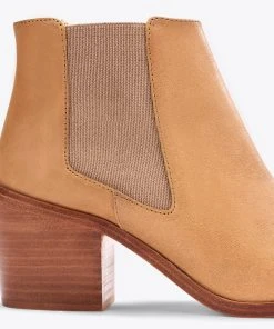 Nisolo Heeled Chelsea Boot - Almond Shoes