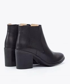 Nisolo Heeled Chelsea Boot - Black Shoes