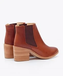 Nisolo Heeled Chelsea Boot - Brandy Shoes 8 Nisolo Heeled Chelsea Boot - Brandy Shoes