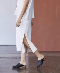 Nisolo Mariella Mule - Black