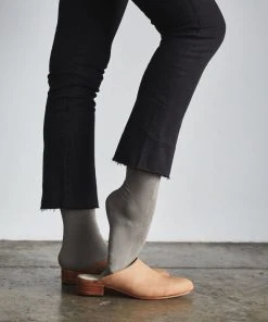 Nisolo Best Sellers Mariella Mule - Sand