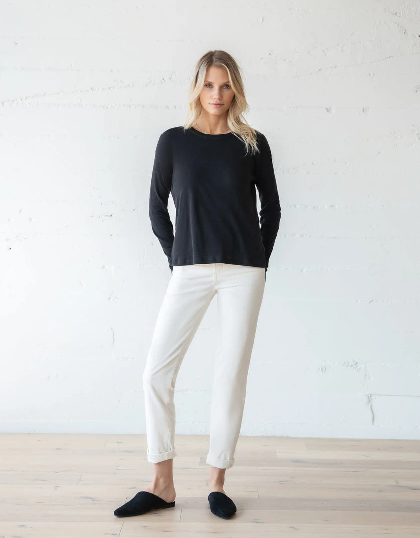 WVN No. 04 Long Sleeve Tee Best Sellers WVN No. 04 Long Sleeve Tee Best Sellers