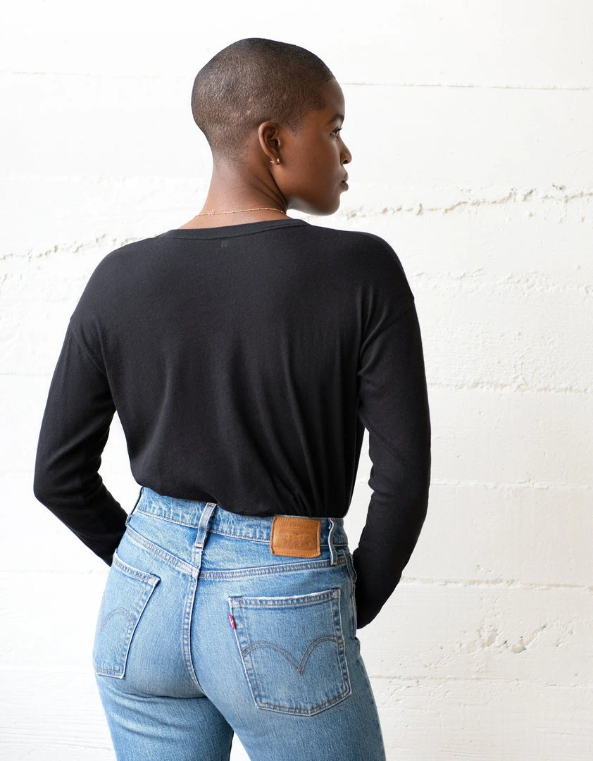 WVN No. 04 Long Sleeve Tee Best Sellers WVN No. 04 Long Sleeve Tee Best Sellers