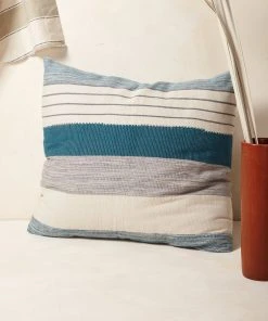 Minna Home Goods Pantelho Large Throw Pillow