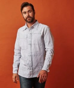 Passion Lilie Men's Avery Button Down Shirt