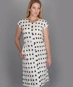 Passion Lilie Maxwell Button-Up Dress