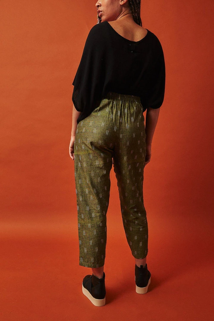Passion Lilie Olive Crop Pants Passion Lilie Olive Crop Pants