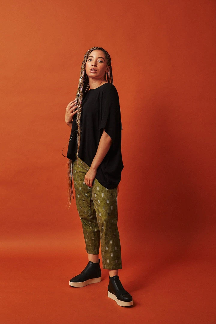 Passion Lilie Olive Crop Pants Passion Lilie Olive Crop Pants