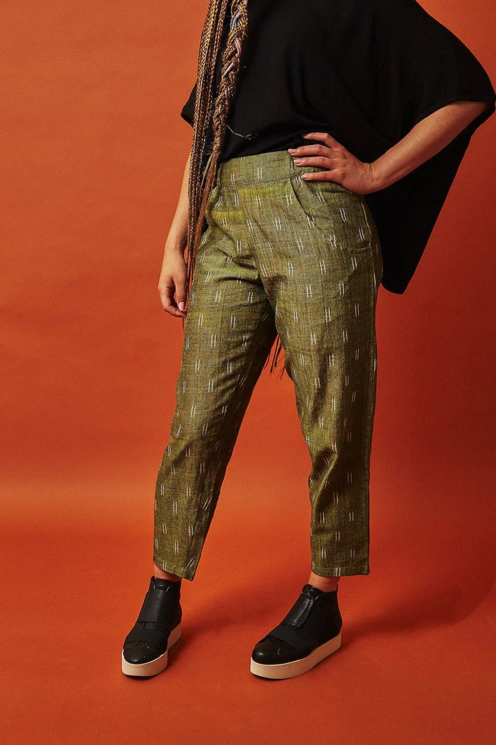 Passion Lilie Olive Crop Pants Passion Lilie Olive Crop Pants