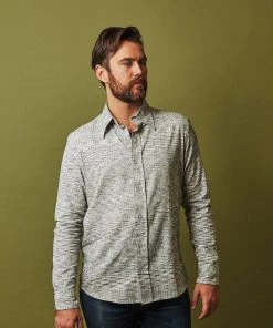 Passion Lilie Men's Timeless Button Down Shirt - Gray