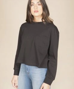 Poplinen Clothing Cindy Crop Pocket Tee - Black