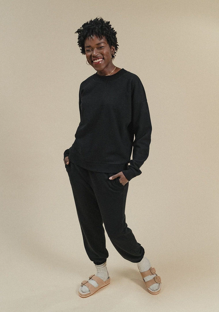 Poplinen René Jogger Sweatshirt - Black Poplinen René Jogger Sweatshirt - Black