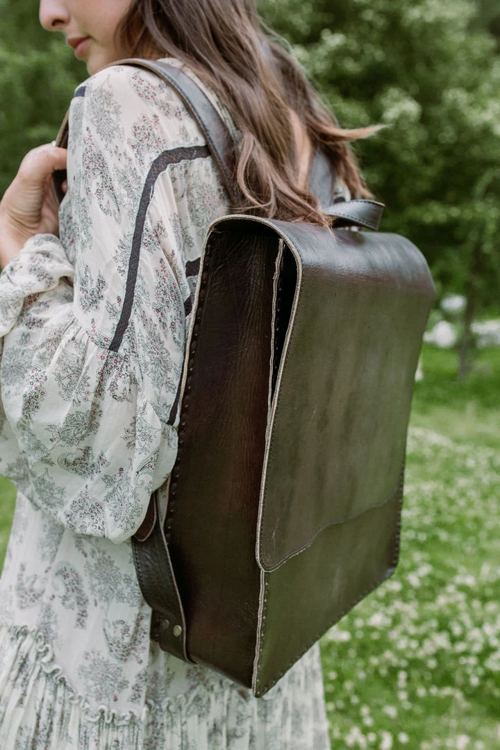 Purse & Clutch Accessories Leather Laptop Backpack - Charcoal Purse & Clutch Accessories Leather Laptop Backpack - Charcoal