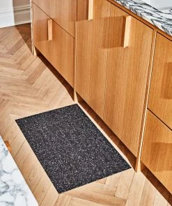 Slash Objects Rectangle Recycled Rubber Floor Mat