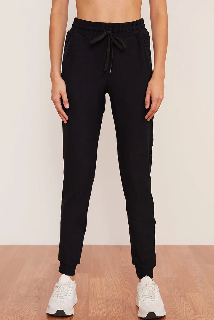 Wolven Activewear + Athleisure Recycled Jogger - Onyx Wolven Activewear + Athleisure Recycled Jogger - Onyx