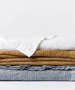 Coyuchi Reyes Waffle Blanket - Hazel Best Sellers