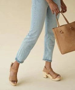 Nisolo Simone Crossbody Shopper Staff Favorites