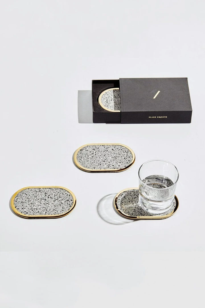 Slash Objects Office Accessories Ring Recycled Rubber Coaster Set - Gris 1 Slash Objects Office Accessories Ring Recycled Rubber Coaster Set - Gris