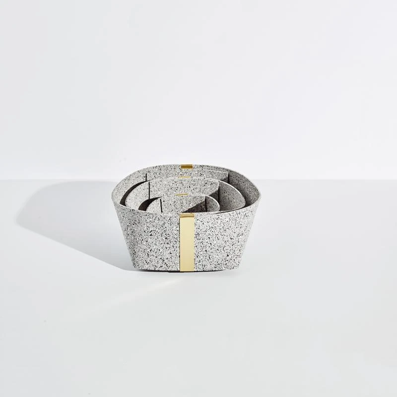 Slash Objects Recycled Rubber + Brass Basket Set - Gris Slash Objects Recycled Rubber + Brass Basket Set - Gris