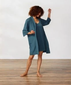 Coyuchi Solstice Short Robe 5 Coyuchi Solstice Short Robe