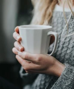 The Bright Angle Monday Porcelain Mug - Silk White