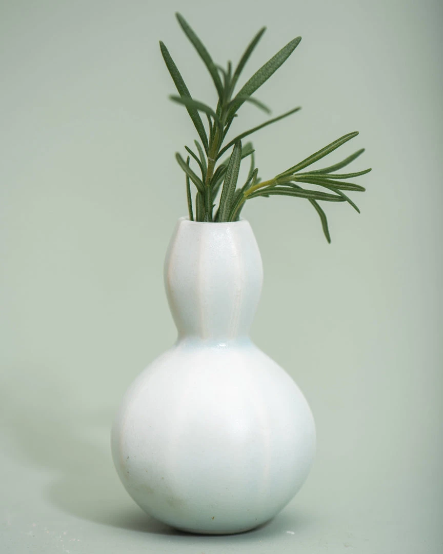 The Bright Angle Home Goods Sprout Bud Porcelain Vase - Mica Black The Bright Angle Home Goods Sprout Bud Porcelain Vase - Mica Black