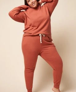 The Standard Stitch Classic Jogger - Clay