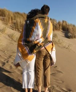 Caminito Best Sellers Tierra Upcycled Blanket