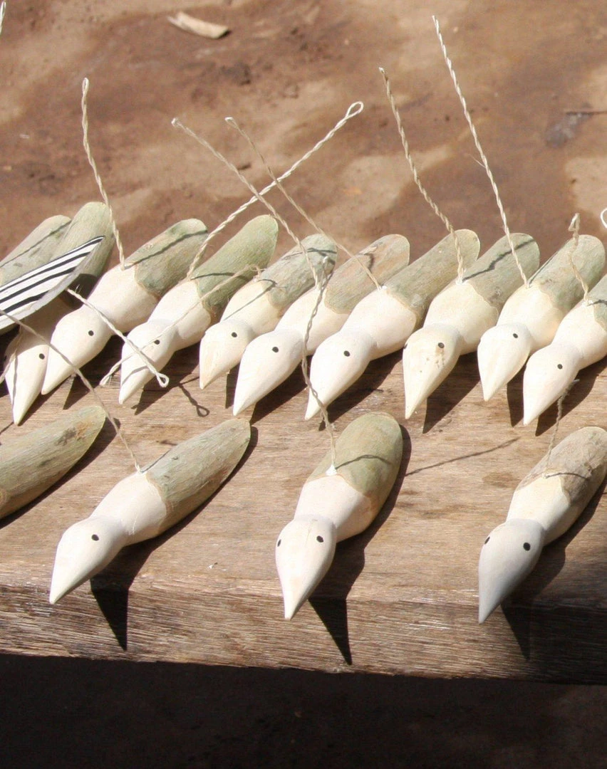 Azizi Life Tree Branch Bird Ornament Azizi Life Tree Branch Bird Ornament