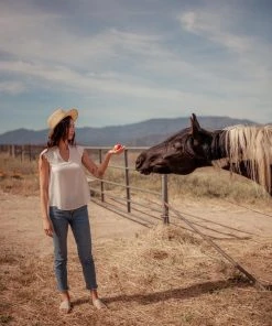 Valani Thavy Tencel Top - Cloud Dancer