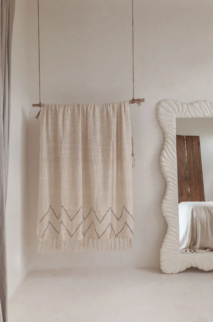 Village Thrive Black Zig Zag Blanket Home Goods Village Thrive Black Zig Zag Blanket Home Goods