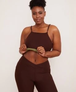 Wolven Reversible Crisscross Four-Way Recycled Top - Chai Activewear + Athleisure 4 Wolven Reversible Crisscross Four-Way Recycled Top - Chai Activewear + Athleisure