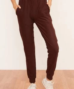 Wolven Activewear + Athleisure Recycled Joggers - Chai 3 Wolven Activewear + Athleisure Recycled Joggers - Chai