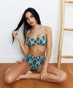 Wolven Reversible High-Waisted Recycled Bikini Bottom - Jungle 4 Wolven Reversible High-Waisted Recycled Bikini Bottom - Jungle