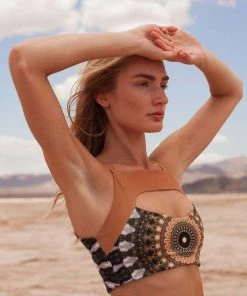 Wolven Reversible Four-Way Recycled Top - Noor Activewear + Athleisure