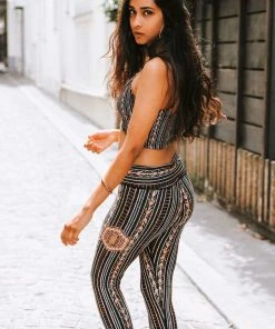 Wolven Crossover Recycled Ruched Legging - Zephyr Activewear + Athleisure