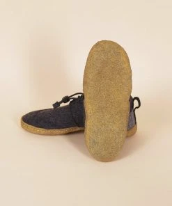 Kyrgies Handcrafted Women's Walkabout Wool Lace-Up Slippers