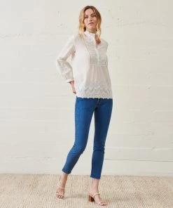 WVN Meredith Eyelet Blouse
