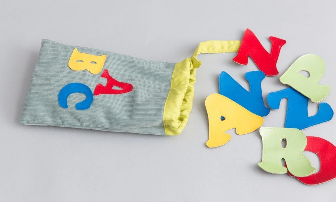 Zeki Learning English Alphabet Bag - Green Baby Gifts Zeki Learning English Alphabet Bag - Green Baby Gifts