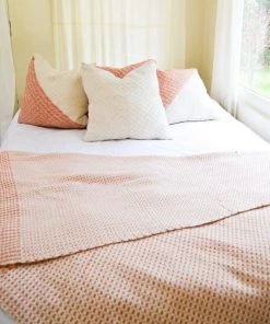 Zuahaza Guayaba Throw Blanket